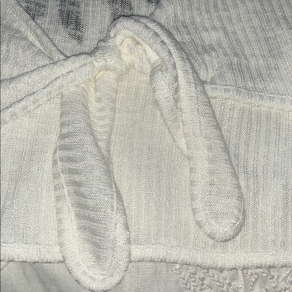 H&M backless top - Picture 3 of 6